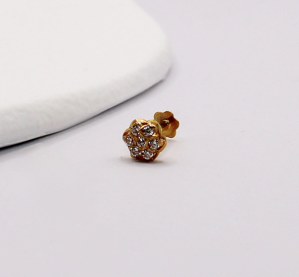 Sparkly Stud | single piece