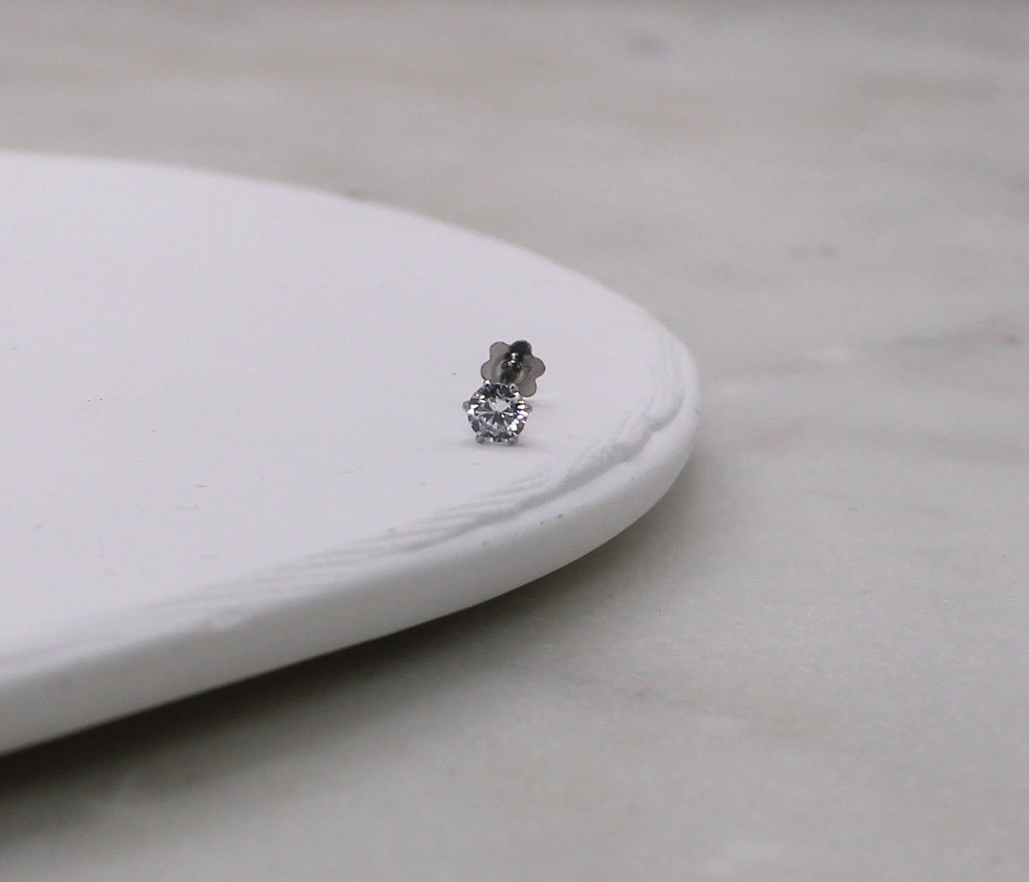 Rhodium Stud | 2.5mm