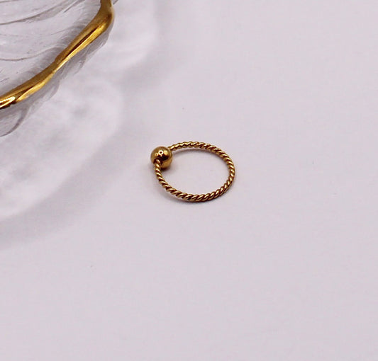 Dainty Hoop | 7.5mm