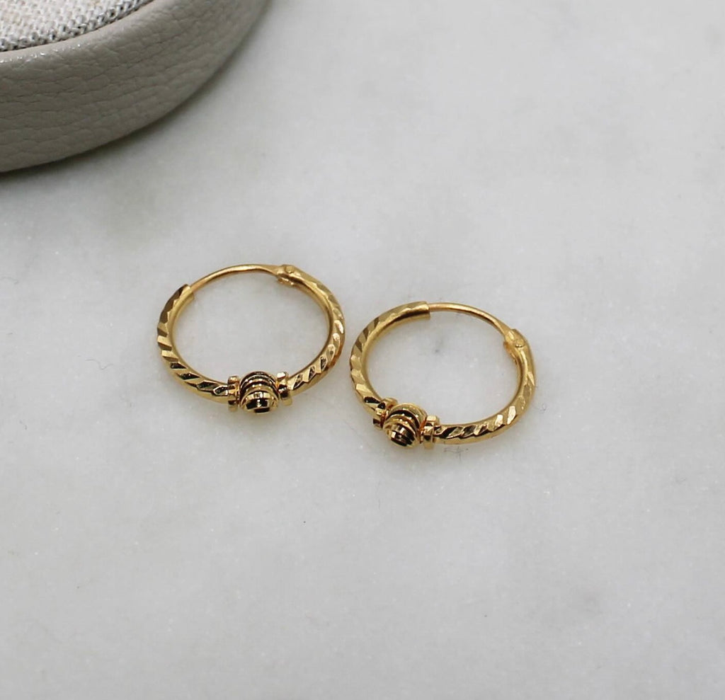 Small 22carat Hoops