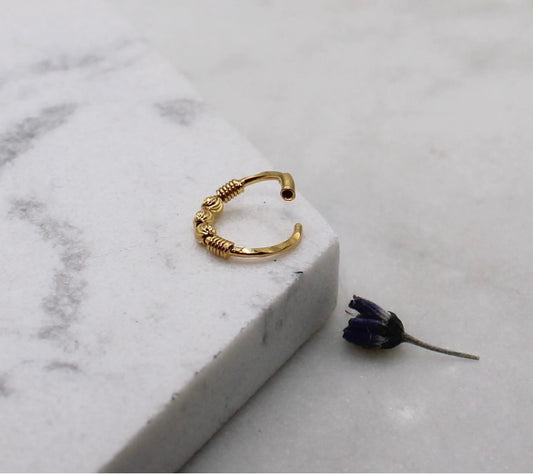 Spiral 3 Bead Hoop (8mm)