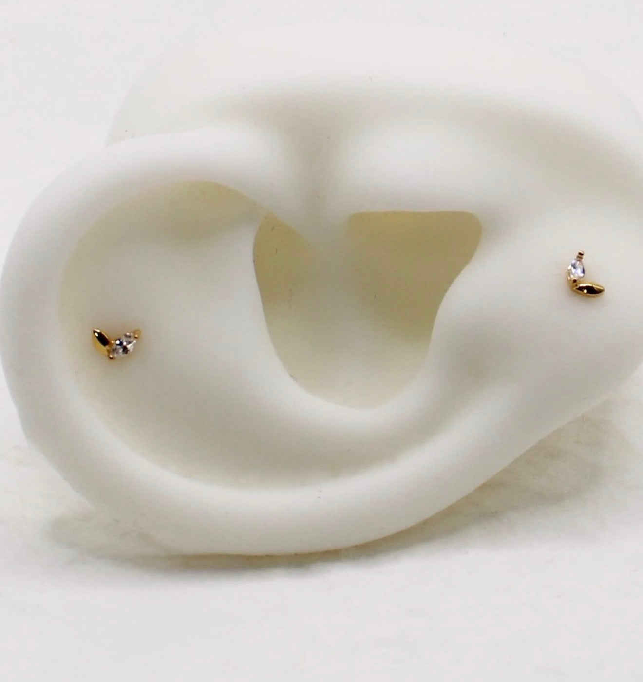 Tiny Tulip Stud