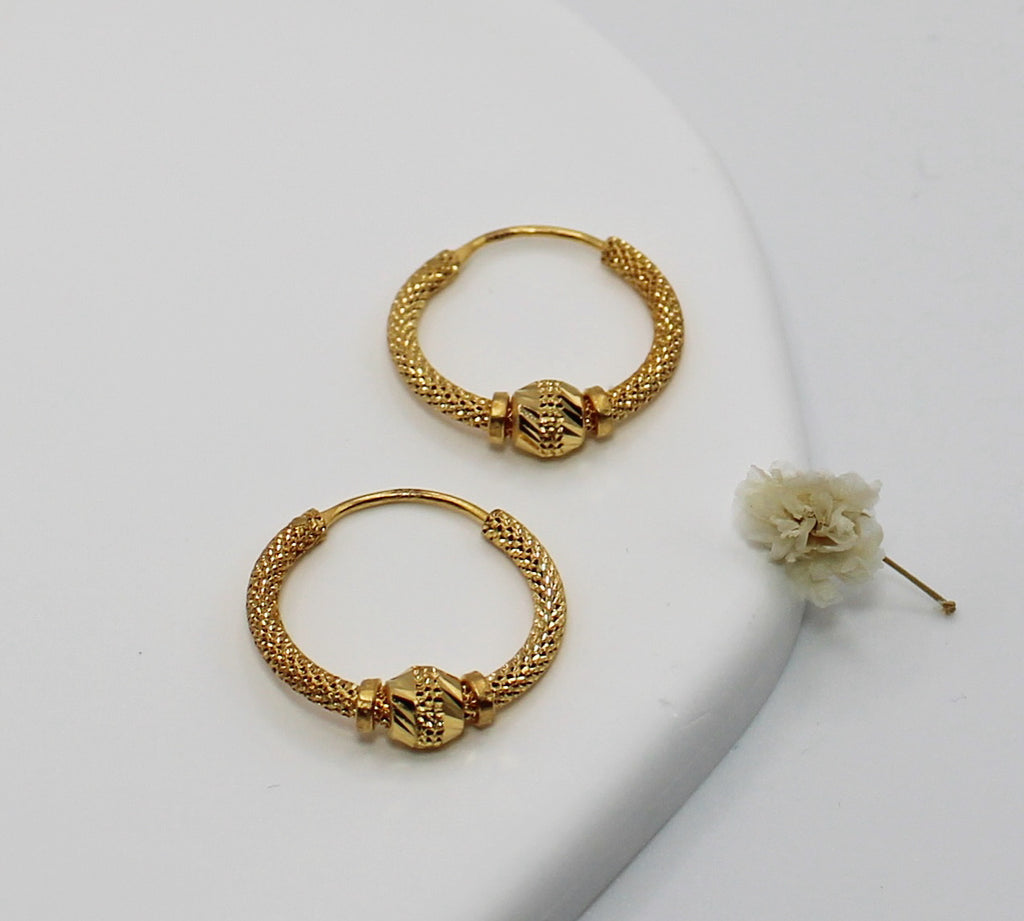 Single Ball Hoops | 22carat