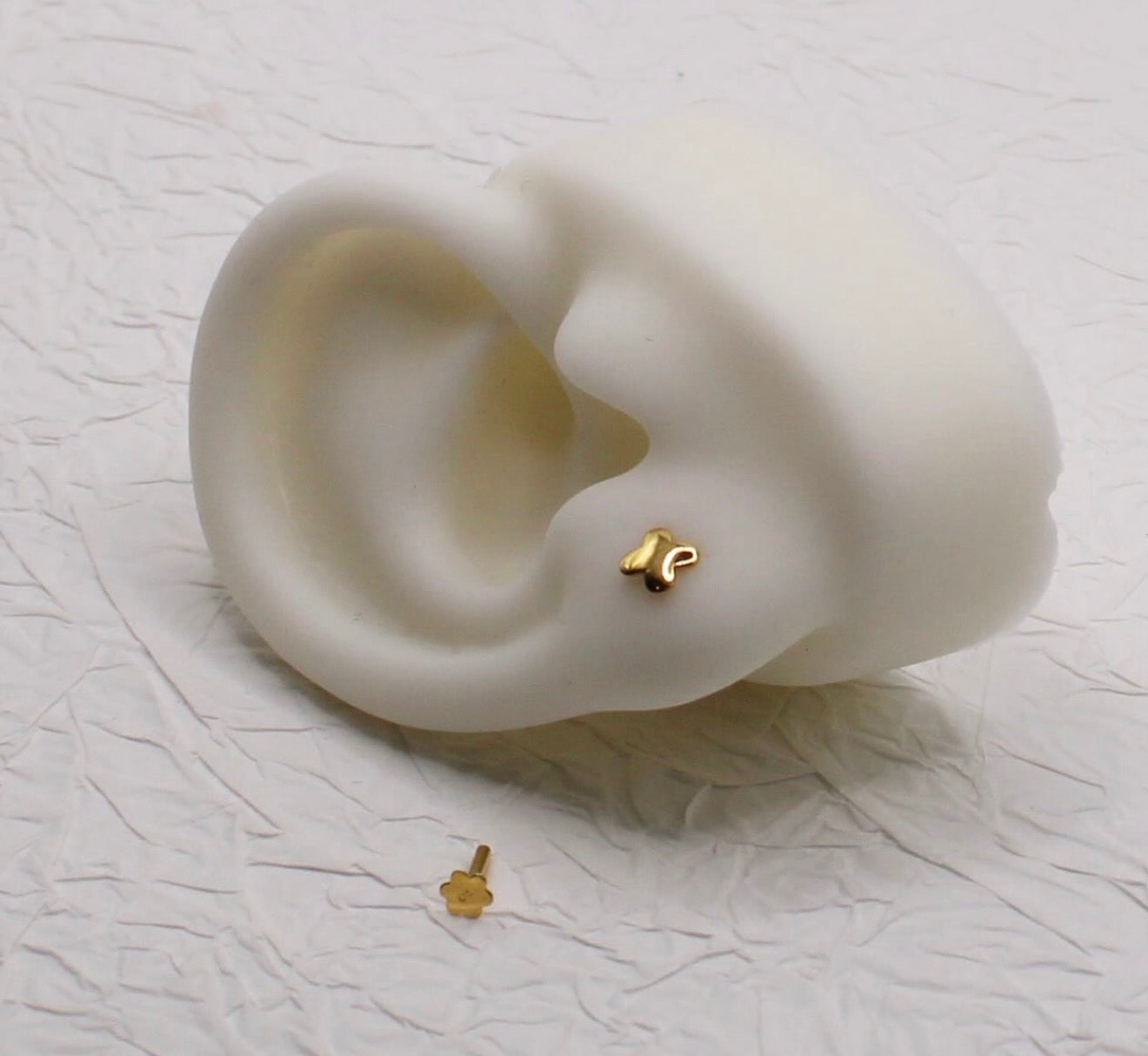 Simple Clover Studs | 4.5mm