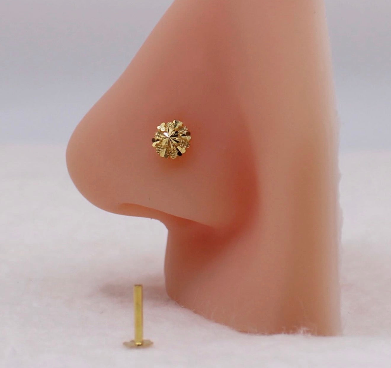 Golden Stud | 5mm
