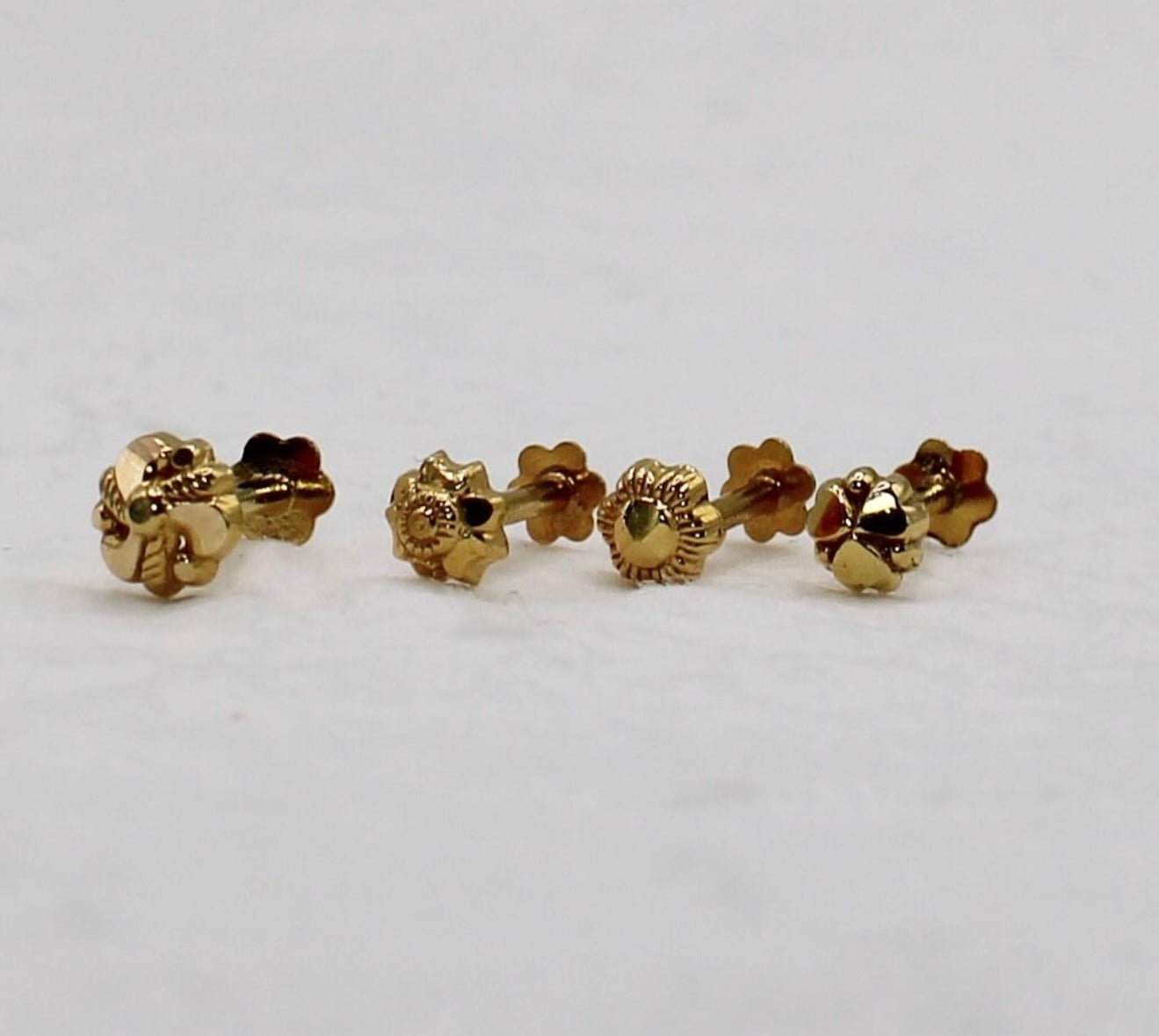 Plain Hollow Stud | 14carat