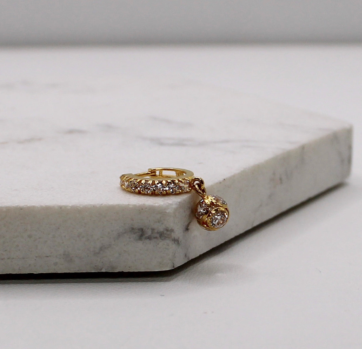 Chunky Sparkly Dangle-Ball Hoop