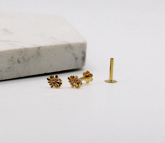 Gold Petal Studs | 4mm