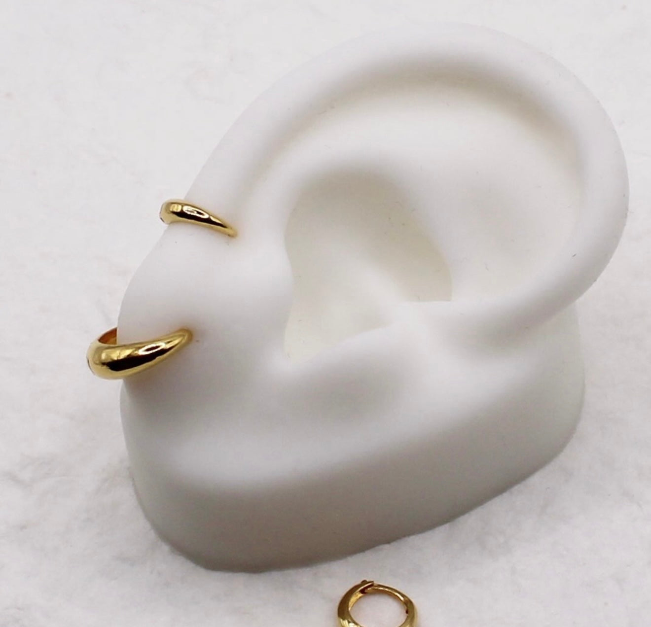 Dome Huggies | 9.5mm