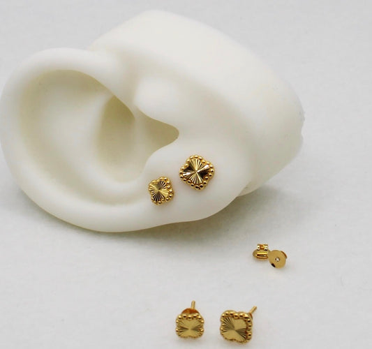 Mini Clover Studs | 18carat