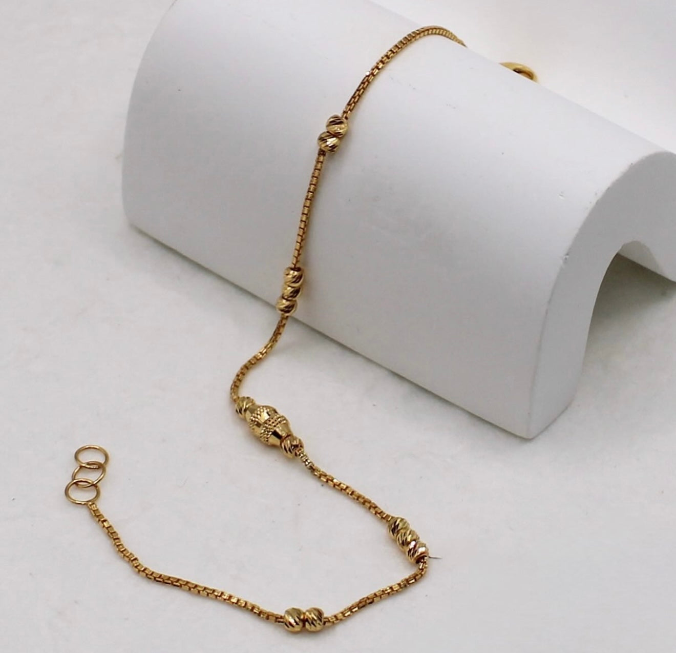 Dainty detailed Bracelet