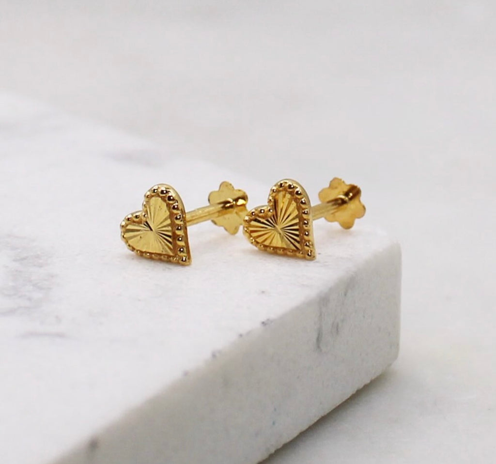 Dotted Small Heart Studs