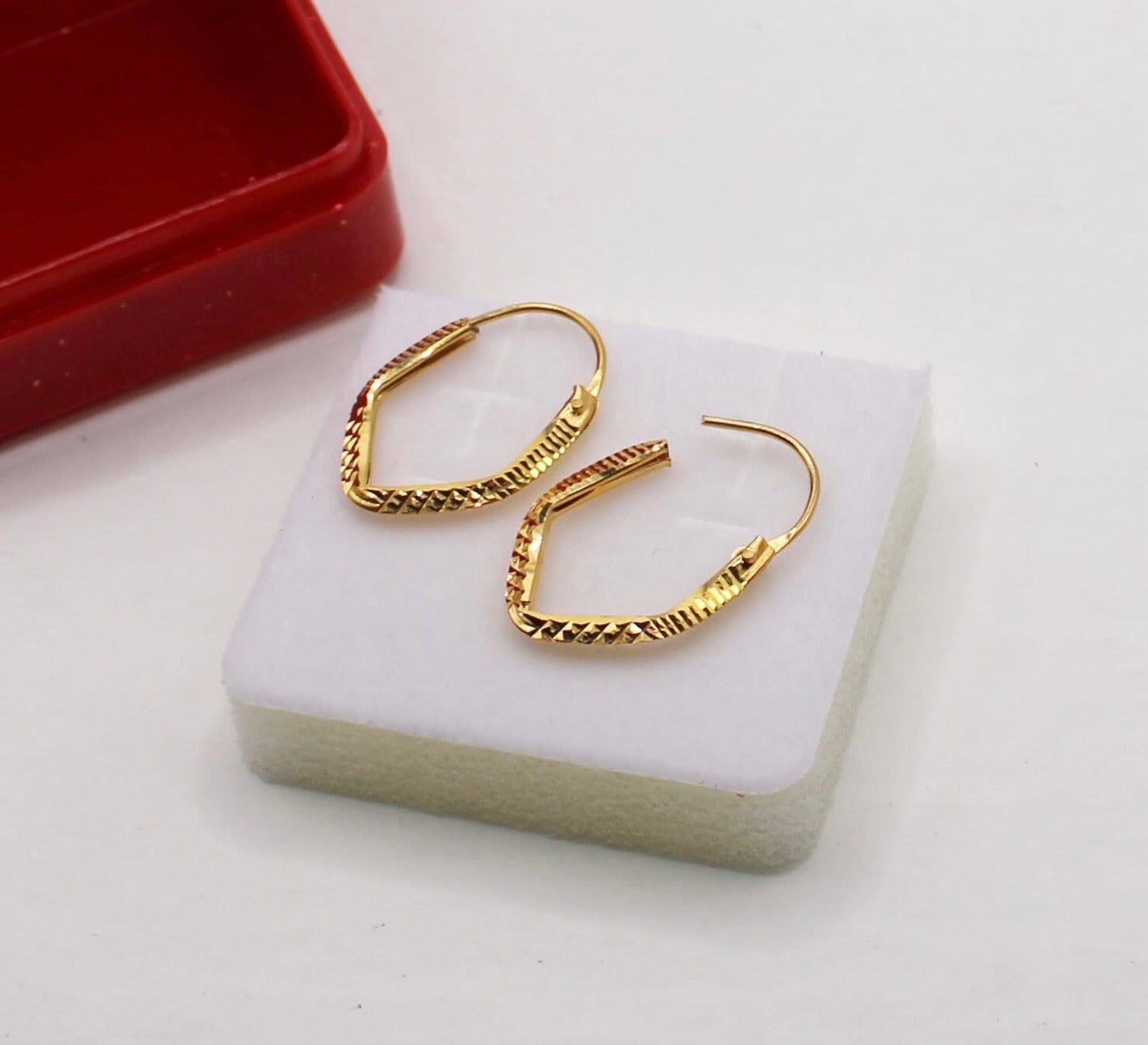 Super Lightweight V-hoops
