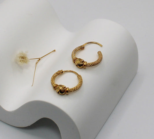 Small Simple 22carat Hoops