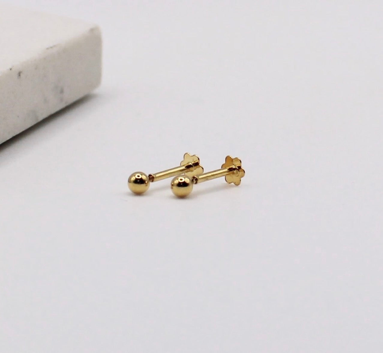 Plain Ball Studs | pair