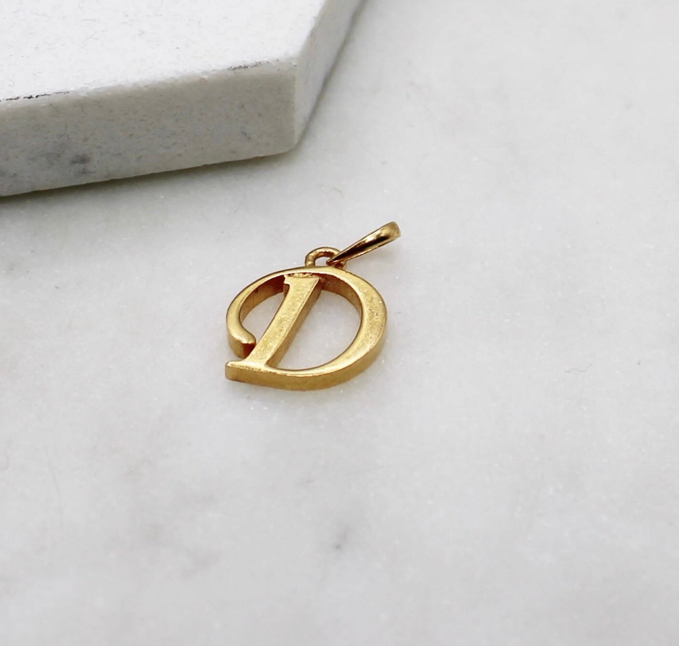 22carat ‘D’ Pendant