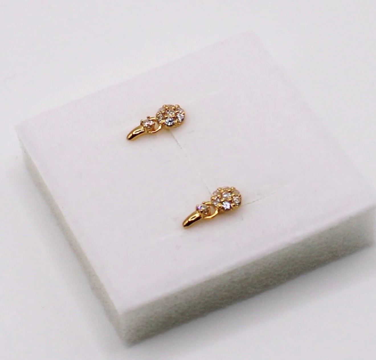 Mini Cute Studs | pair