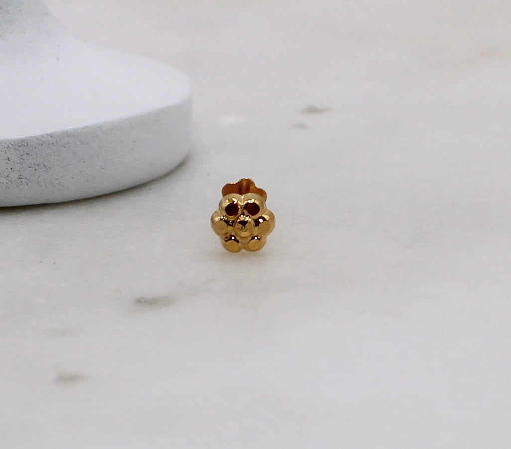 4mm Flower Stud