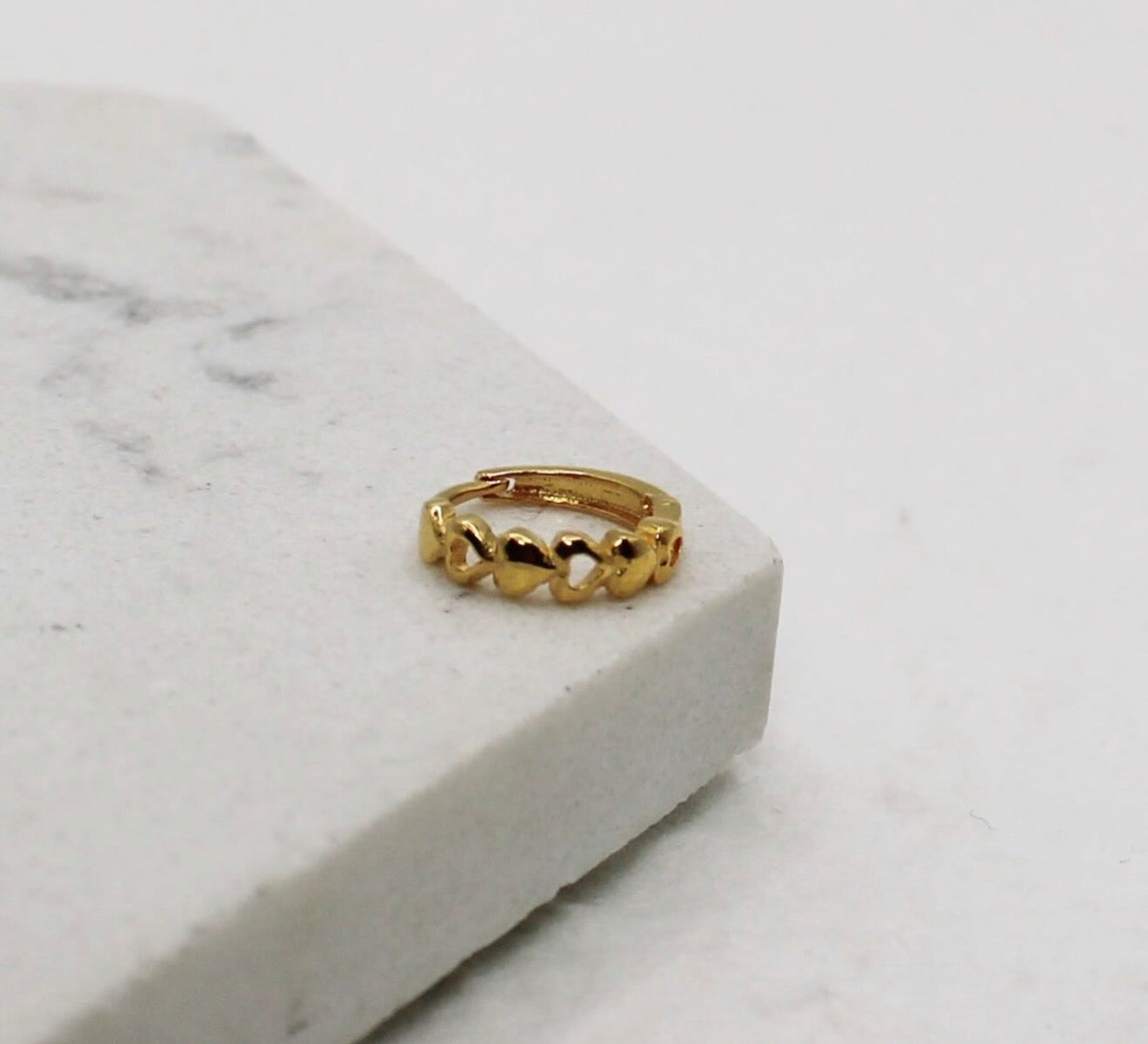 Stacked Heart Hoop