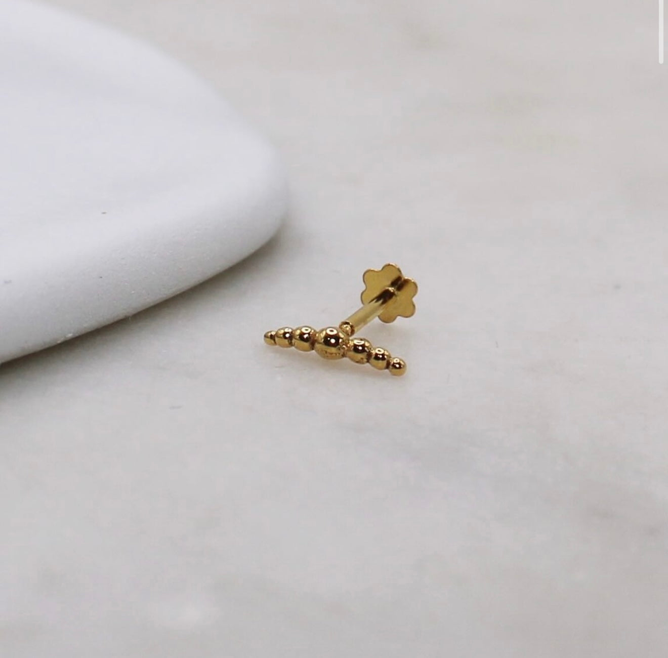 9mm Croissant Stud