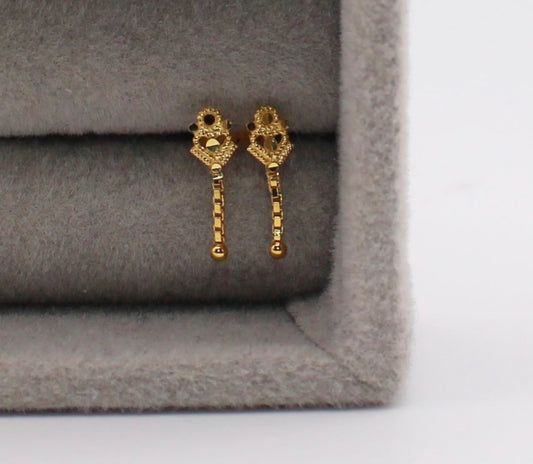 Tiny Detailed Long Studs