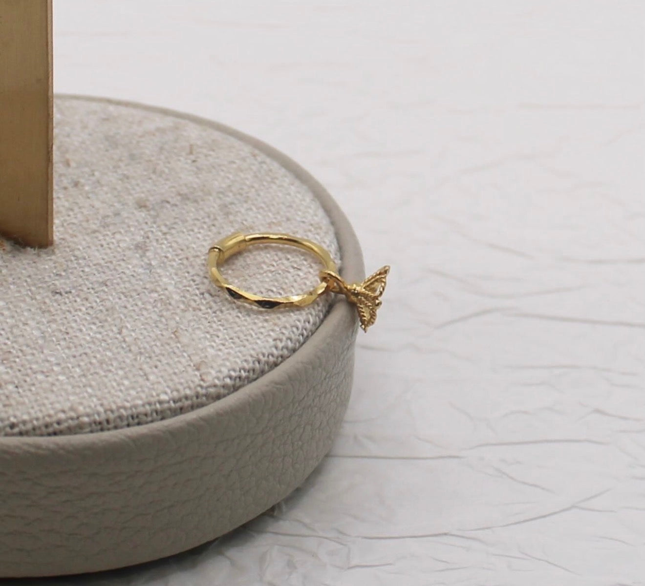 Micro-Jhumka Hoop | 9mm