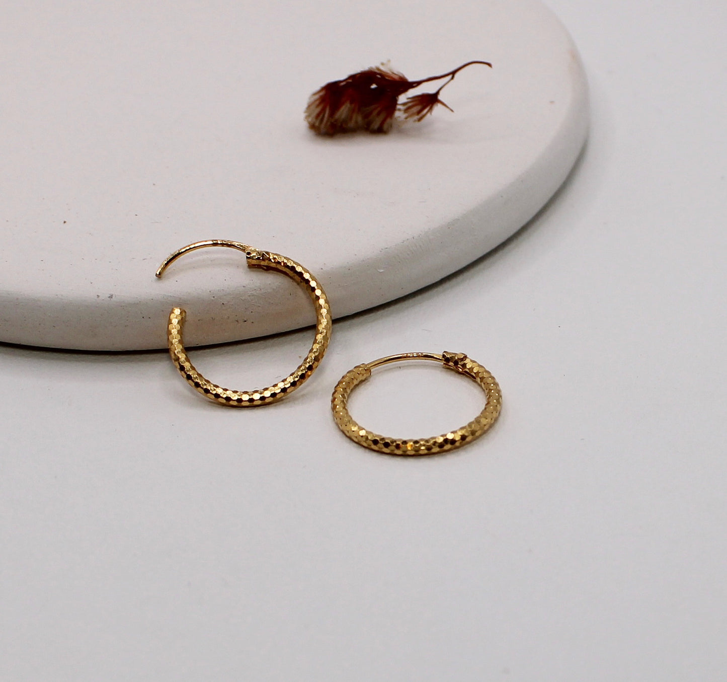 Simple Small 22carat Hoops