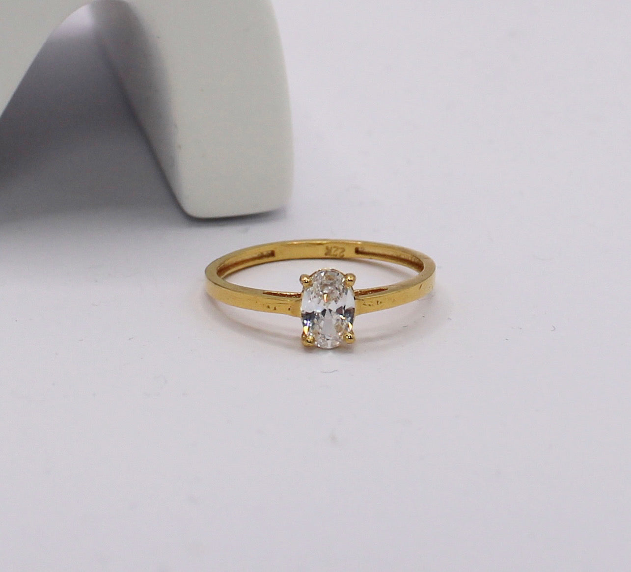 Oval Cubic Zirconia Ring | 22carat