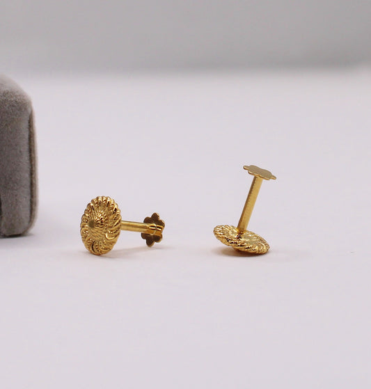 Antique-look Studs