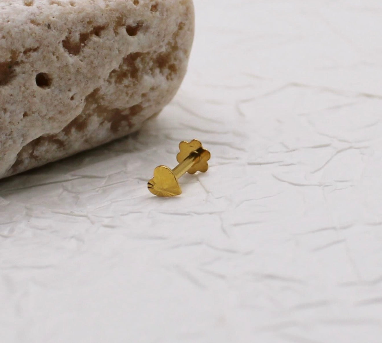 Flat Heart Stud | 3mm