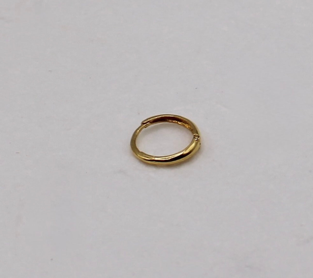 Fine Minimal Hoop