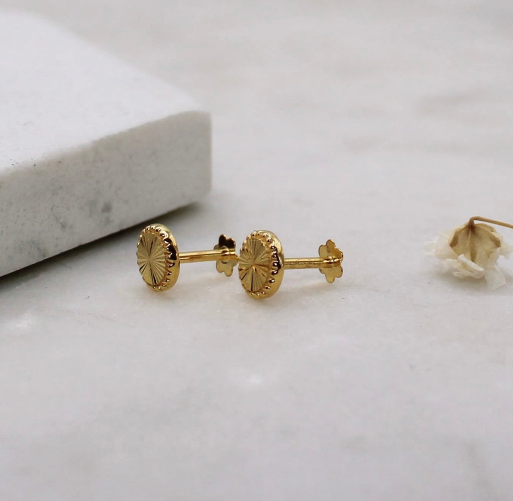 Dotted Small Round Studs