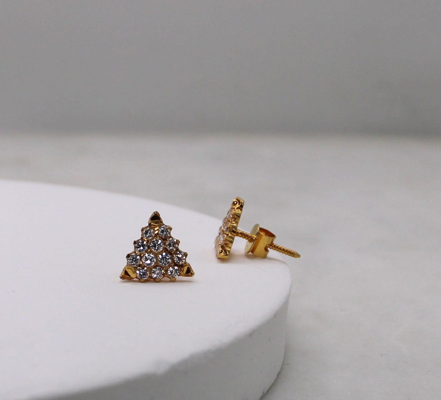 Triangle 18carat Studs