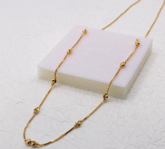 Dainty Beaded Necklace