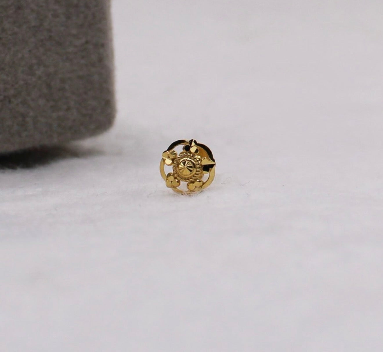 Rosette Stud | 5mm