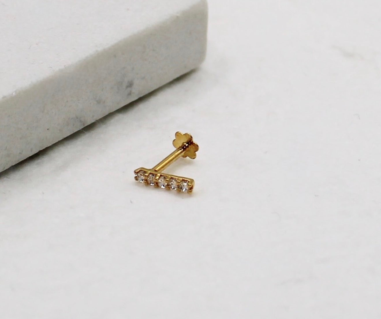 Straight Long Stud