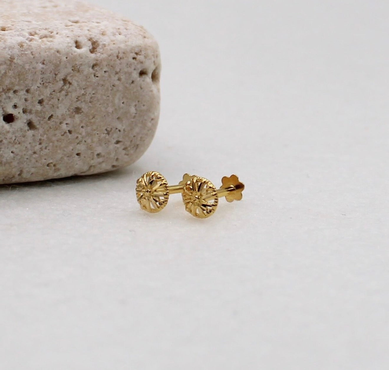 Small Sunburst Golden Studs | 18carat