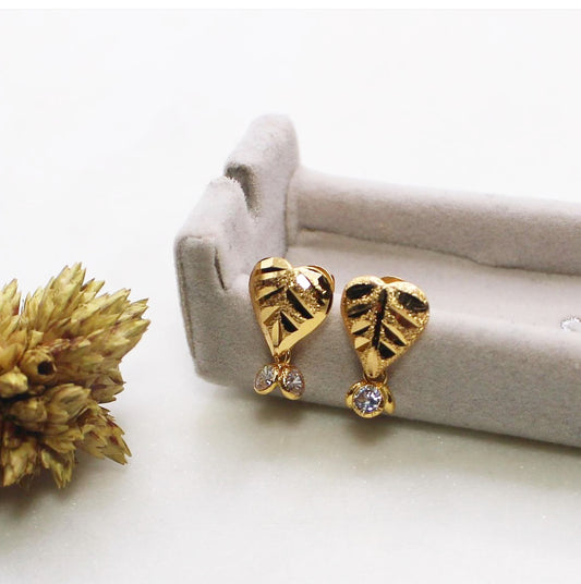 Mini 18carat Leafy Studs