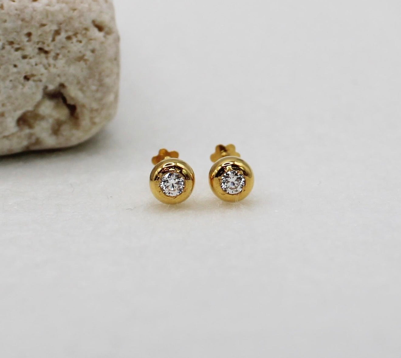 Small Chunky Ball Studs | 18carat