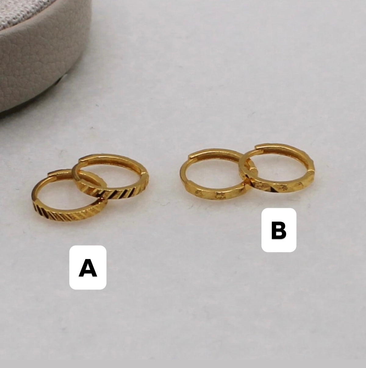 Thin Detailed Huggies | 8.5mm