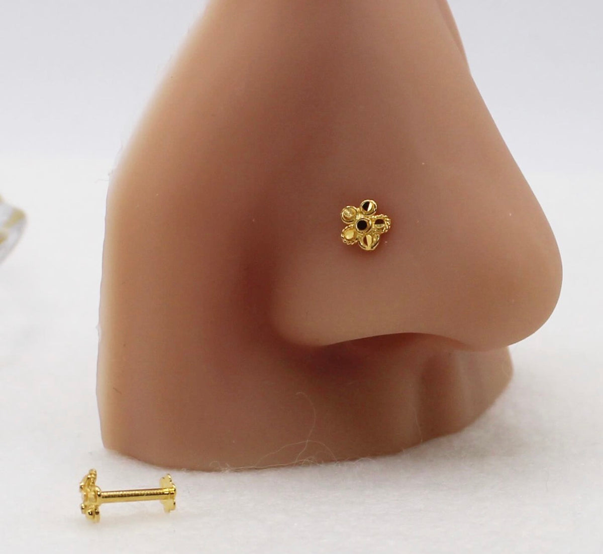 Gold Flower Studs | 18carat