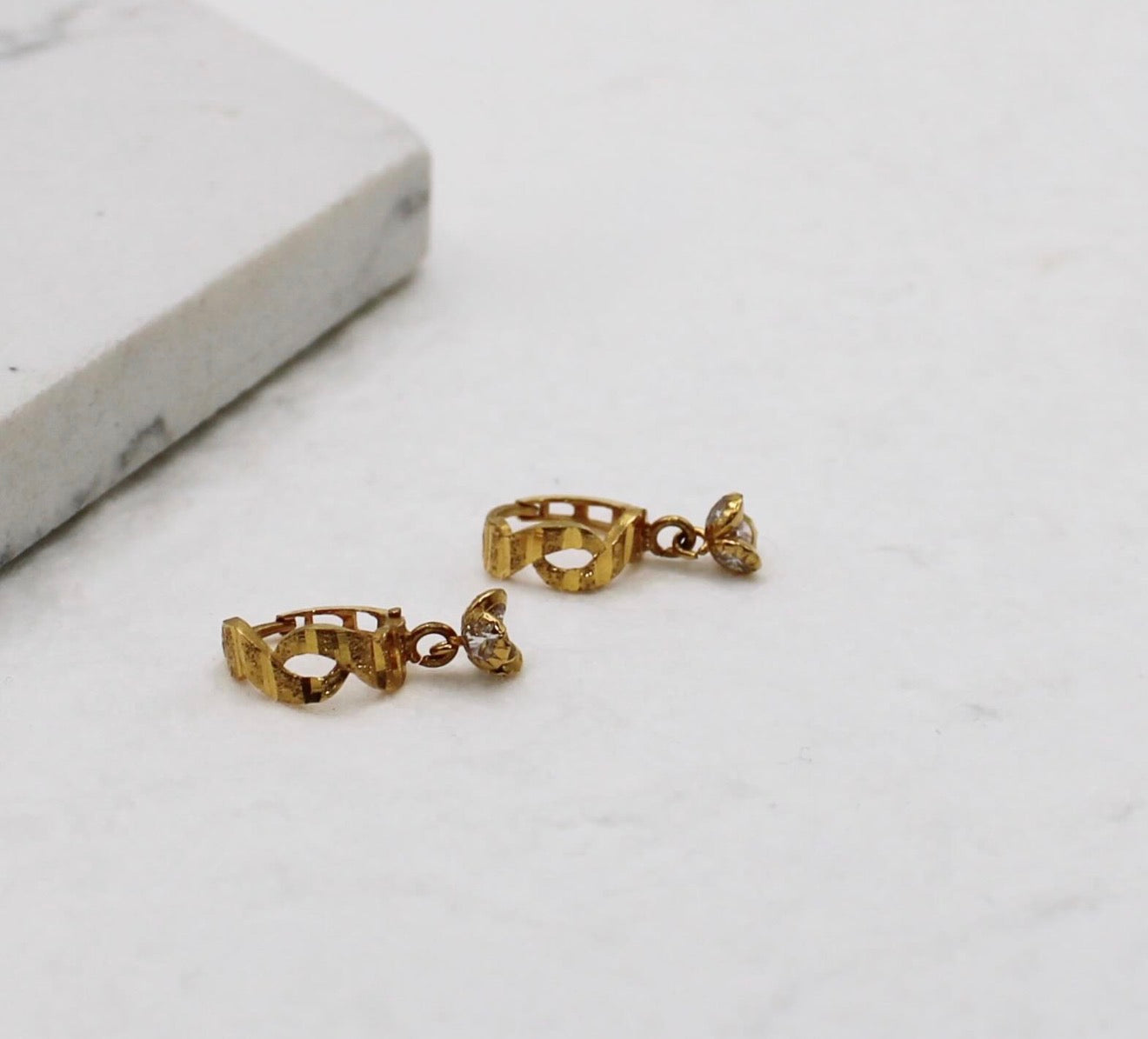 Tiny Stripy Huggies | 7.5mm