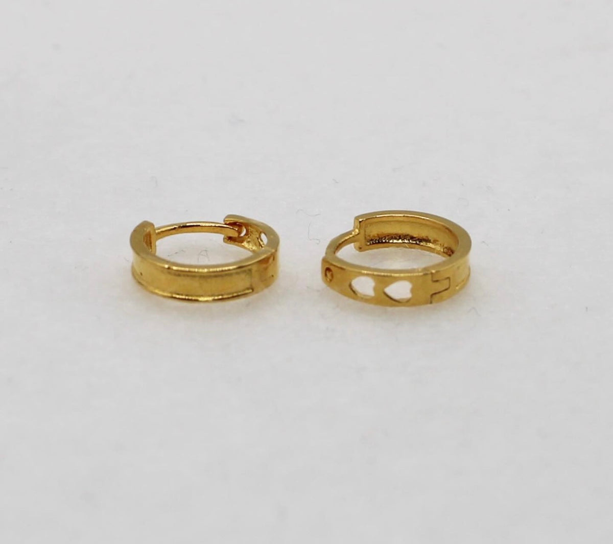 Small Huggies | 7.8mm