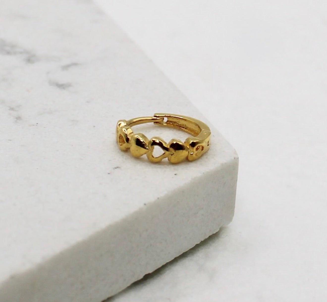 Stacked Heart Hoop