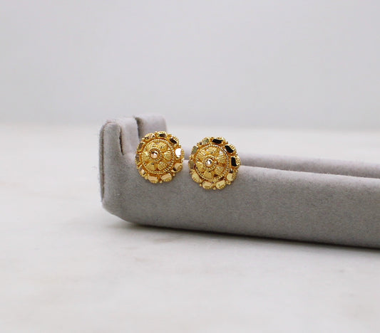 Small Round Studs