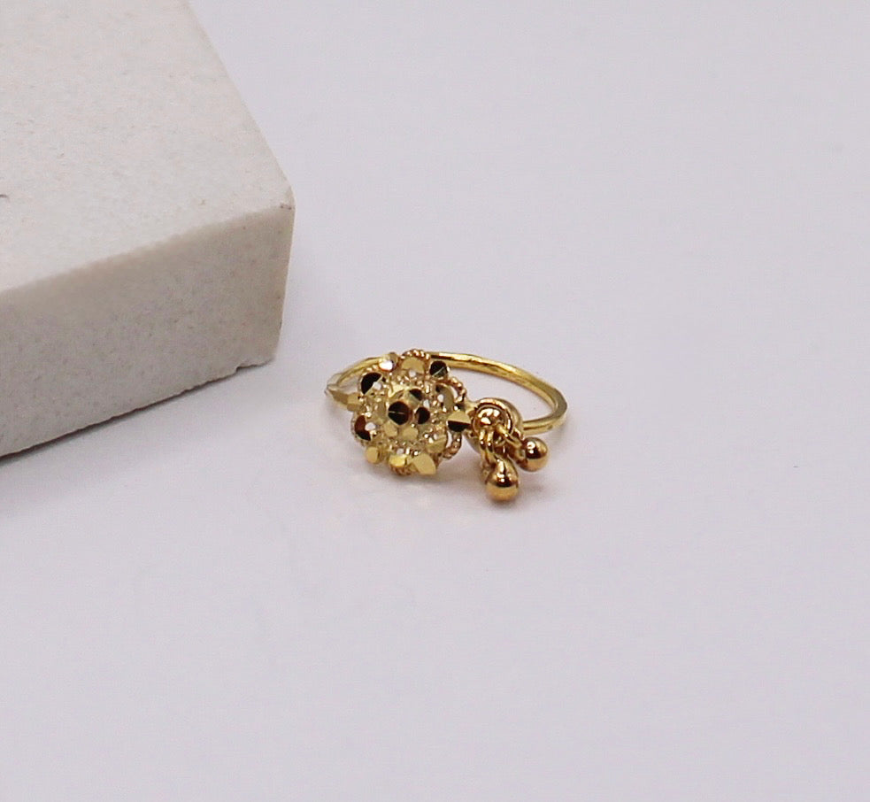 3-ball Dangle Flower Hoop | 9mm