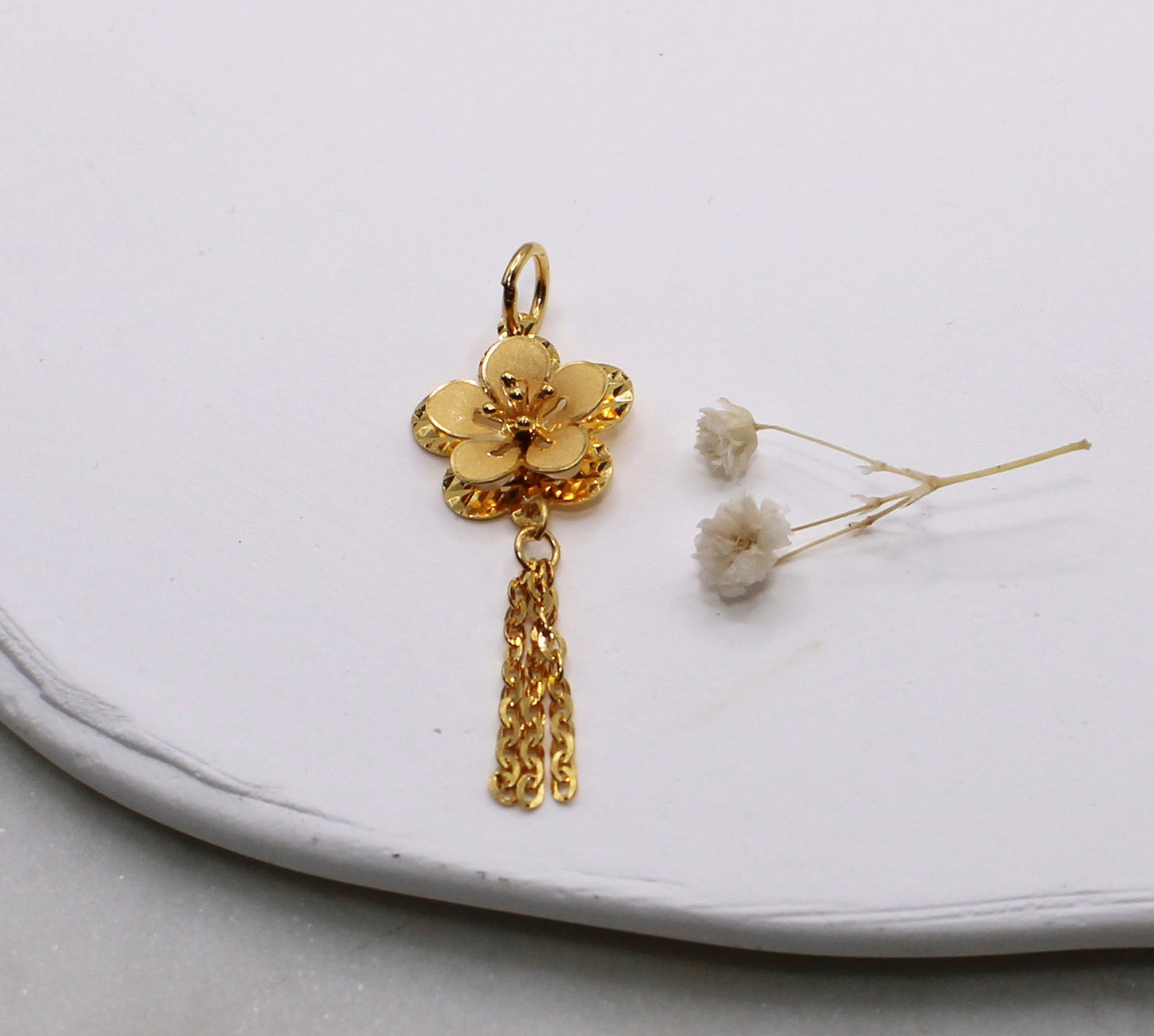 Flower Tassel Pendant