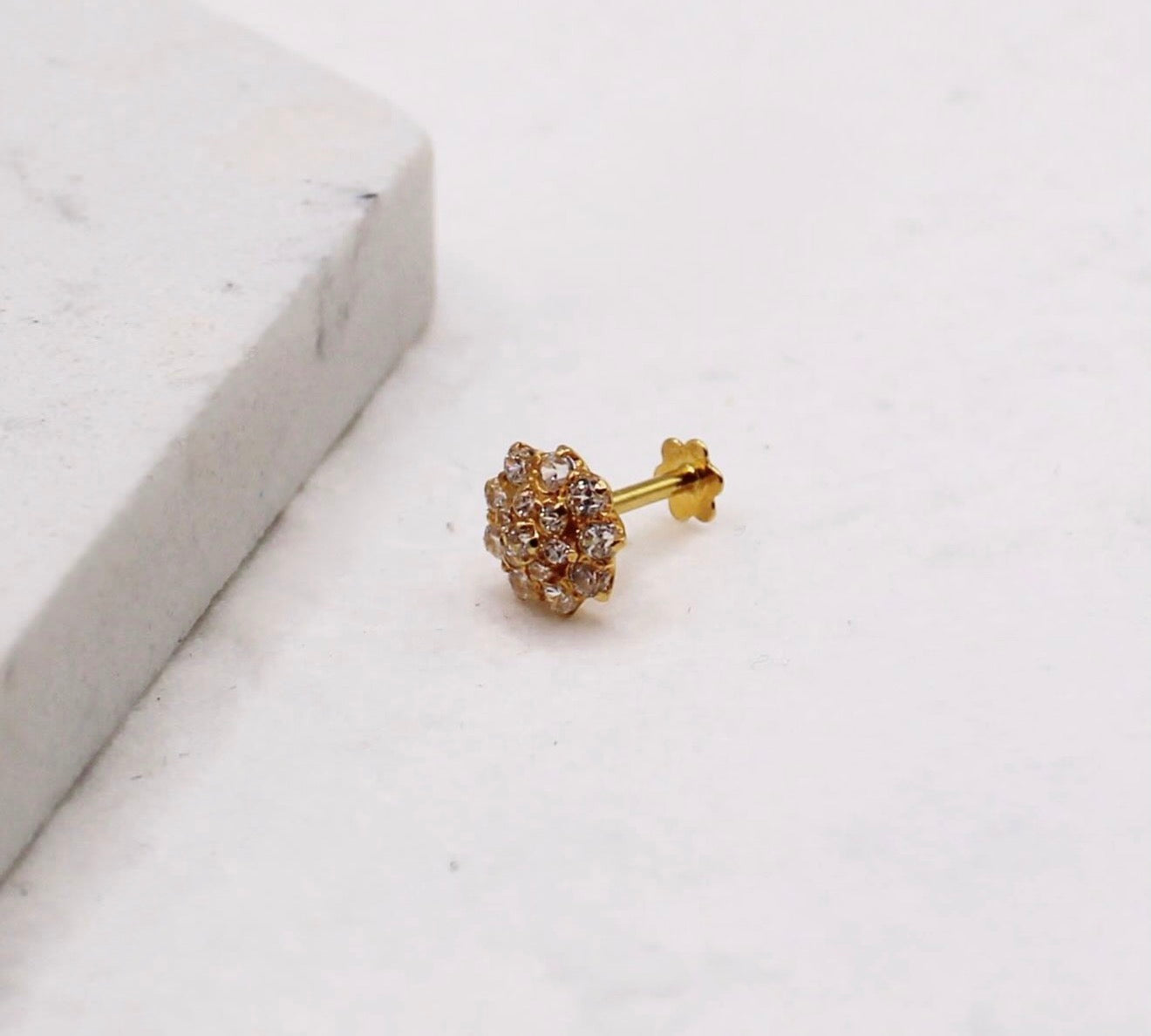 Cluster Stud