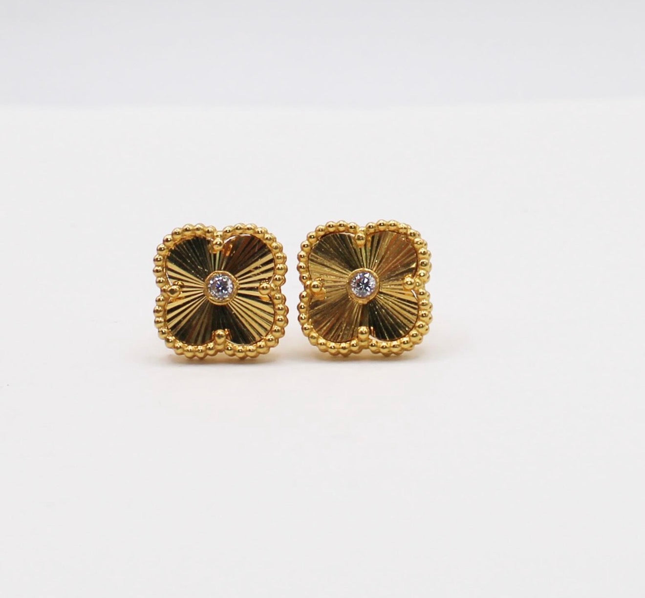 Heavyweight Clover Studs | 12.5mm