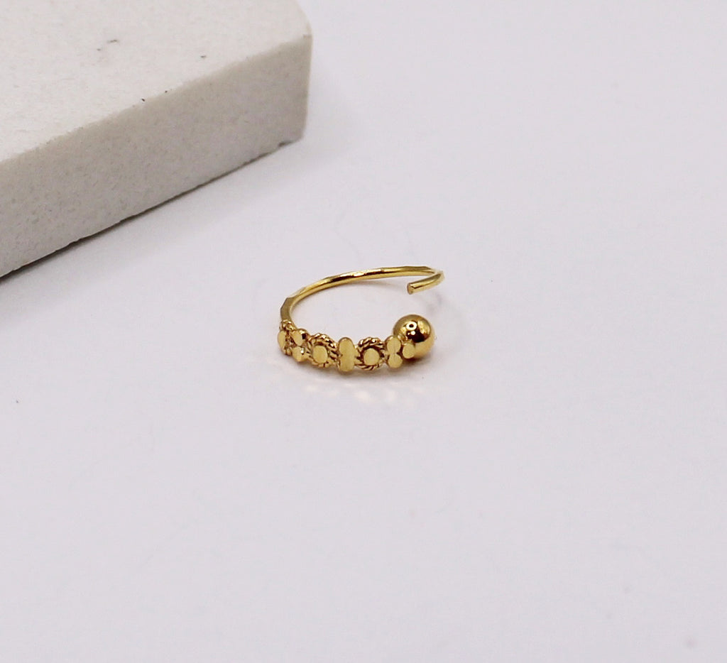 Detailed Gold Hoop